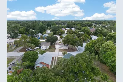 1905 24th Street S, Saint Petersburg, FL 33712 - Photo 28