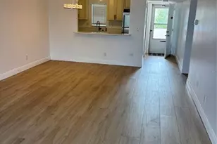 7405 Bay Island Dr S, South Pasadena, FL 33707 - Photo 10