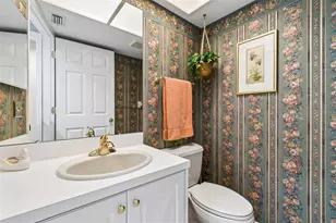5804 Ainsworth Ct E, Tampa, FL 33647 - Photo 12