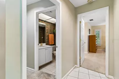 5804 Ainsworth Court E, Tampa, FL 33647 - Photo 8