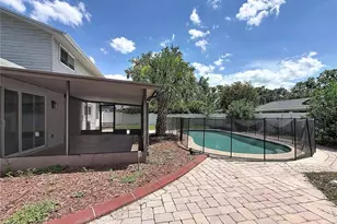 15708 Woodcock Pl, Tampa, FL 33624 - Photo 38