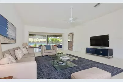 1927 E View Drive, Sun City Center, FL 33573 - Photo 6
