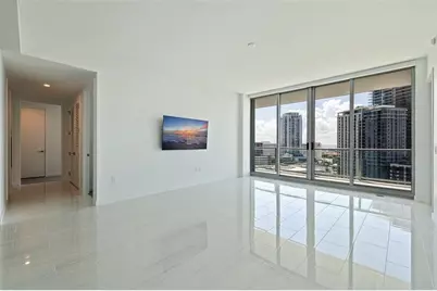 400 Central Avenue #1105, Saint Petersburg, FL 33701 - Photo 4