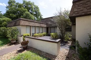 2400 Winding Creek Blvd, Clearwater, FL 33761 - Photo 54