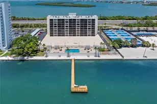 7100 Sunshine Skyway Ln S, Saint Petersburg, FL 33711 - Photo 1