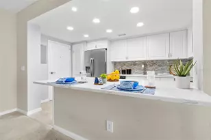 7100 Sunshine Skyway Ln S, Saint Petersburg, FL 33711 - Photo 6
