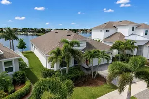 5347 Wishing Arch Dr, Apollo Beach, FL 33572 - Photo 4