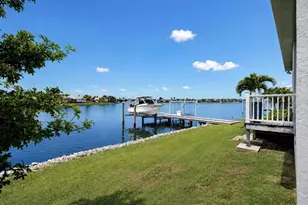 5347 Wishing Arch Dr, Apollo Beach, FL 33572 - Photo 44