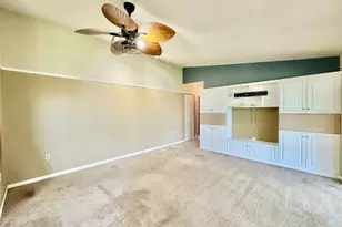 3195 Chamblee Ln, Clearwater, FL 33759 - Photo 6