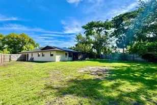 3195 Chamblee Ln, Clearwater, FL 33759 - Photo 38