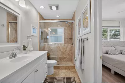6550 Renaldo Way S, Saint Petersburg, FL 33707 - Photo 22