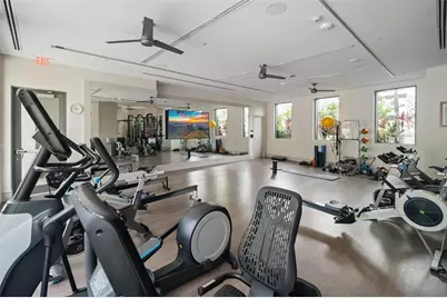 100 1st Avenue N #2302, Saint Petersburg, FL 33701 - Photo 62