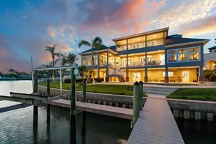 226 Poinciana Ln, Largo, FL 33770 - Photo 4