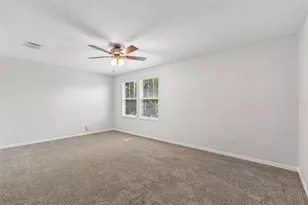9615 Regiment Ct, Land O Lakes, FL 34638 - Photo 32