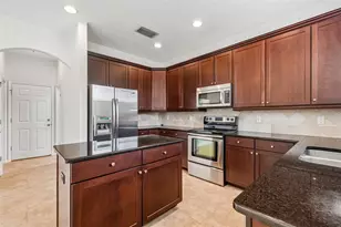9615 Regiment Ct, Land O Lakes, FL 34638 - Photo 14
