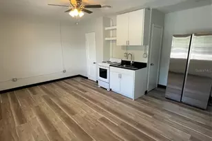 707 Rosery Rd NW, Largo, FL 33770 - Photo 4