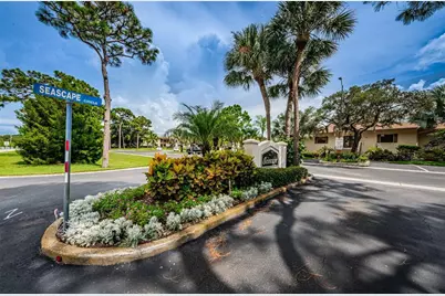 1686 Seascape Circle, Tarpon Springs, FL 34689 - Photo 38