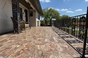 5418 Riverhills Dr, Temple Terrace, FL 33617 - Photo 2