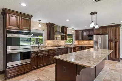 1322 W Voorhis Avenue, Deland, FL 32720 - Photo 8