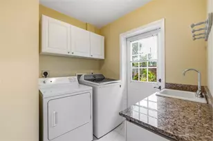 894 Joan St, Dunedin, FL 34698 - Photo 24