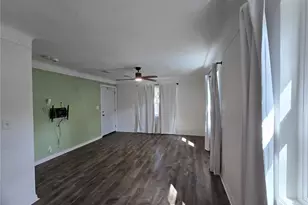 6001 Cedar St NE, Saint Petersburg, FL 33703 - Photo 6