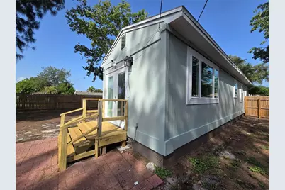 6001 Cedar Street NE, Saint Petersburg, FL 33703 - Photo 42