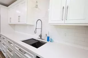 4501 70th St N, Saint Petersburg, FL 33709 - Photo 18
