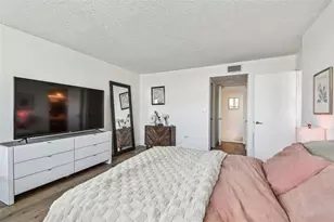500 Treasure Island Causeway, Saint Petersburg, FL 33706 - Photo 54