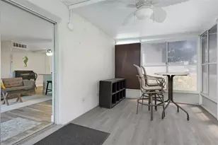 3281 38th Way S, Saint Petersburg, FL 33711 - Photo 8