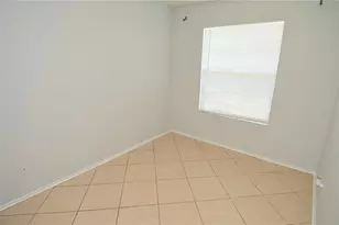 1400 Gandy Blvd N, Saint Petersburg, FL 33702 - Photo 22