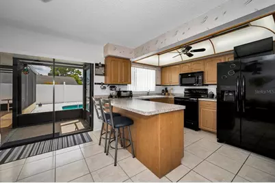 1614 Dale Circle N, Dunedin, FL 34698 - Photo 8