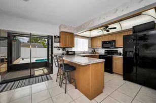 1614 Dale Cir N, Dunedin, FL 34698 - Photo 8
