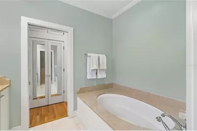 800 S Packwood Avenue, Tampa, FL 33606 - Photo 24