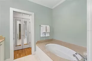 800 S Packwood Ave, Tampa, FL 33606 - Photo 24
