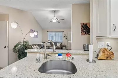 10263 Gandy Boulevard N #2416, Saint Petersburg, FL 33702 - Photo 8
