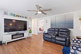 5906 Cypress St, Zephyrhills, FL 33542 - Photo 2