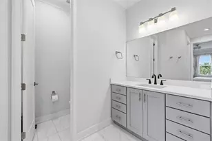 2442 W Mississippi Ave, Tampa, FL 33629 - Photo 16