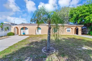 809 Illinois Ave, Palm Harbor, FL 34683 - Photo 2
