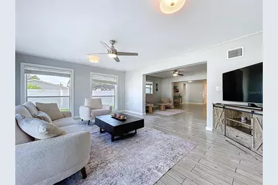 7960 2nd Street N, Saint Petersburg, FL 33702 - Photo 16