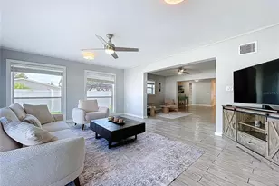 7960 2nd St N, Saint Petersburg, FL 33702 - Photo 16