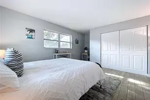 7960 2nd St N, Saint Petersburg, FL 33702 - Photo 26