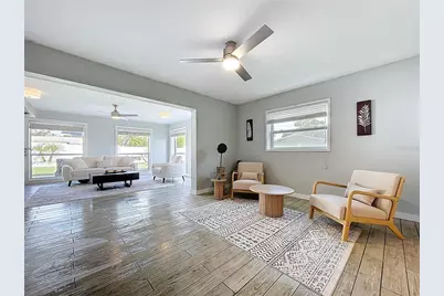 7960 2nd Street N, Saint Petersburg, FL 33702 - Photo 18