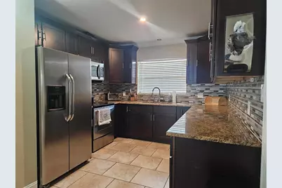 1417 27th Street W, Bradenton, FL 34205 - Photo 6
