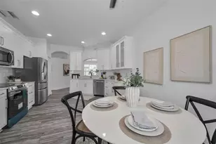 3052 Sunwatch Dr, Wesley Chapel, FL 33544 - Photo 14