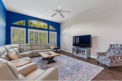 10111 Kingshyre Way, Tampa, FL 33647 - Photo 16
