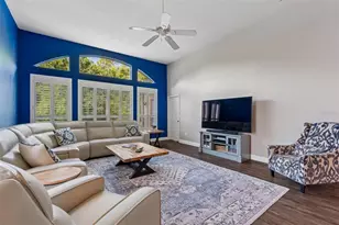 10111 Kingshyre Way, Tampa, FL 33647 - Photo 16