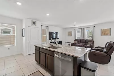 17053 Oval Rum Drive, Wimauma, FL 33598 - Photo 12