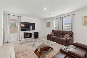17053 Oval Rum Dr, Wimauma, FL 33598 - Photo 16