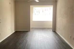 18001 Richmond Pl Dr, Tampa, FL 33647 - Photo 14