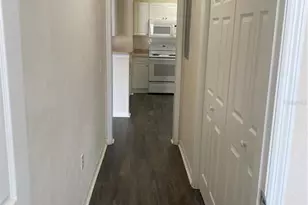 18001 Richmond Pl Dr, Tampa, FL 33647 - Photo 34
